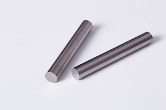 ステンレス鋼の耐久性のためのセメントで接合されていた炭化タングステン棒